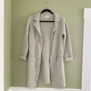 Monteau Gray Cardigan with Pockets